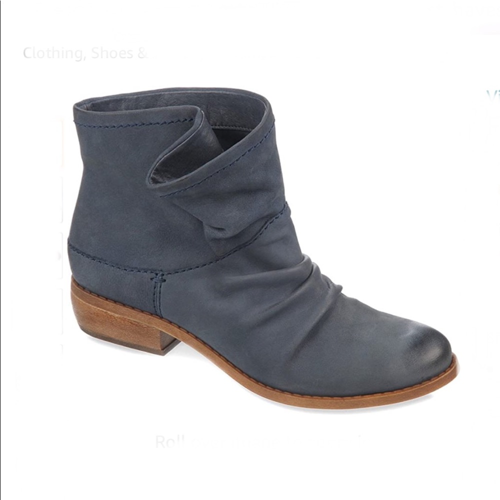 Fergie Monet Moonlight Leather Boots Size 6